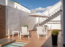 Venta - Villa / Semi adosado - Orihuela Costa - Cabo Roig 