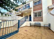 Venta - Villa / Semi adosado - Orihuela Costa - Campoamor