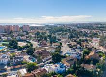 Venta - Villa / Semi adosado - Orihuela Costa - Campoamor
