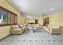 Venta - Villa / Semi adosado - Orihuela Costa - Campoamor