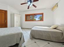 Venta - Villa / Semi adosado - Orihuela Costa - Campoamor