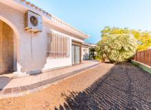 Venta - Villa / Semi adosado - Orihuela Costa - Dehesa de campoamor