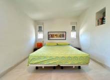 Venta - Villa / Semi adosado - Orihuela Costa - La Zenia