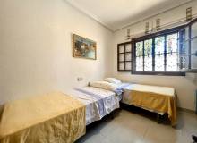 Venta - Villa / Semi adosado - Orihuela Costa - La Zenia