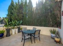 Venta - Villa / Semi adosado - Orihuela Costa - Las Ramblas