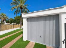 Venta - Villa / Semi adosado - Orihuela Costa - Punta Prima