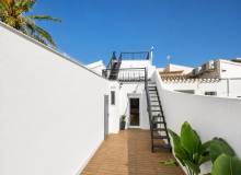 Venta - Villa / Semi adosado - Orihuela Costa - Punta Prima