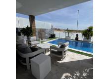 Venta - Villa / Semi adosado - Orihuela - Entre Naranjos Vistabella Golf