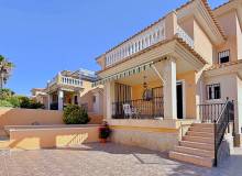 Venta - Villa / Semi adosado - Orihuela - Orihuela Costa