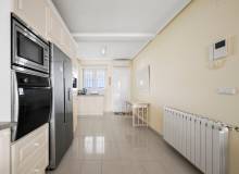 Venta - Villa / Semi adosado - San Miguel de Salinas