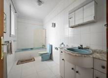 Venta - Villa / Semi adosado - San Miguel de Salinas