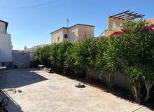 Venta - Villa / Semi adosado - Torrevieja - La Siesta - El Salado -  Torreta