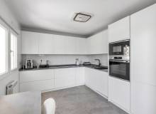 Venta - Villa / Semi adosado - Torrevieja - Los Balcones