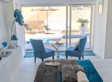 Venta - Villa / Semi adosado - Villamartin