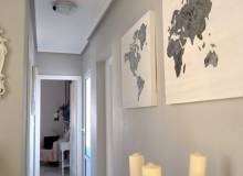 Venta - Villa / Semi adosado - Villamartin