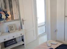 Venta - Villa / Semi adosado - Villamartin