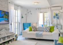 Venta - Villa / Semi adosado - Villamartin