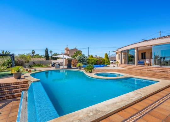 Villa / Parhus - Resale - Crevillente - Crevillente