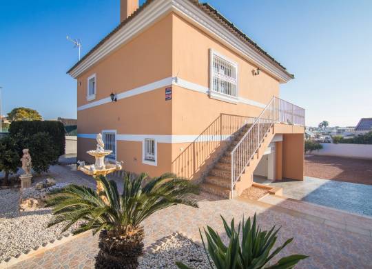 Villa / Parhus - Resale - La Marina - La Marina
