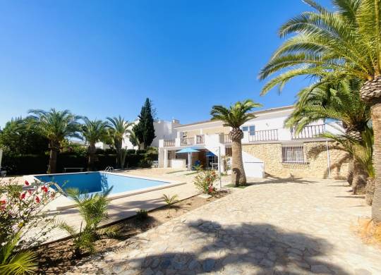 Villa / Parhus - Resale - La Zenia - La Zenia