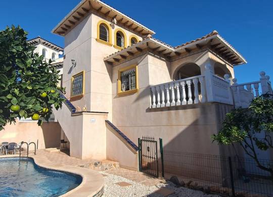 Villa / Parhus - Resale - La Zenia - La Zenia