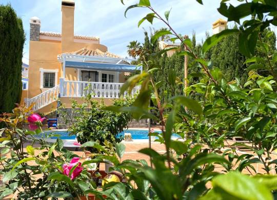 Villa / Parhus - Resale - Orihuela Costa - Cabo Roig