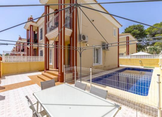 Villa / Parhus - Resale - Orihuela Costa - Campoamor