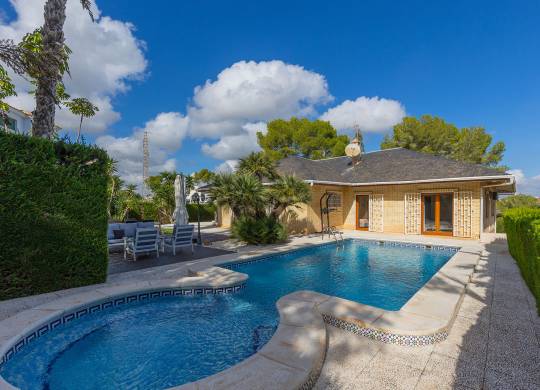 Villa / Parhus - Resale - Orihuela Costa - Las Filipinas