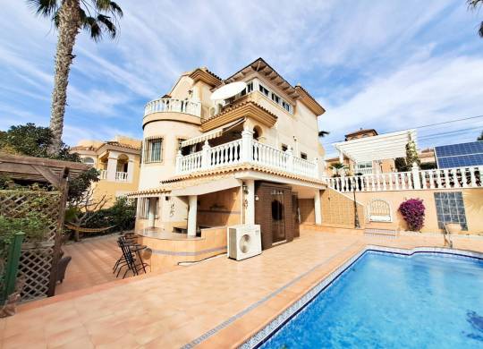 Villa / Parhus - Resale - Orihuela Costa - Orihuela Costa