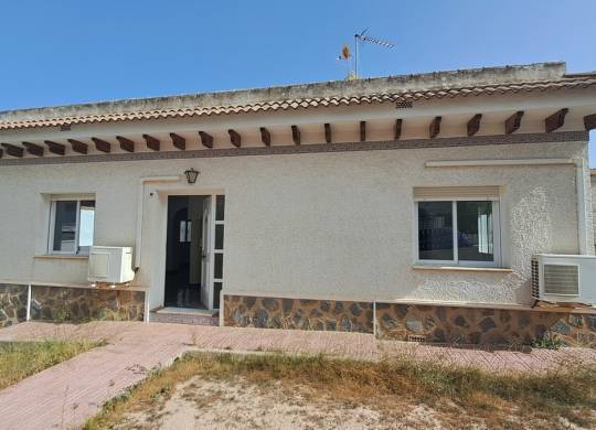 Villa / Parhus - Resale - Villamartin - Villamartin