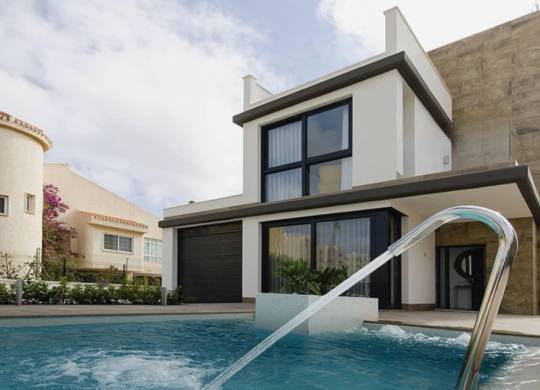 Villa / Semi adosado - Nueva construcción  - Orihuela Costa - Campoamor