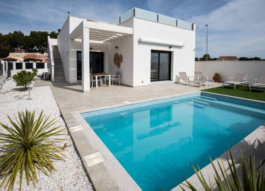 Villa / Semi adosado - Nueva construcción  - Pinar de Campoverde - Pinar de Campoverde