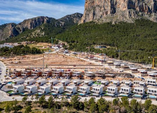 Villa / Semi adosado - Nueva construcción  - Polop - Polop