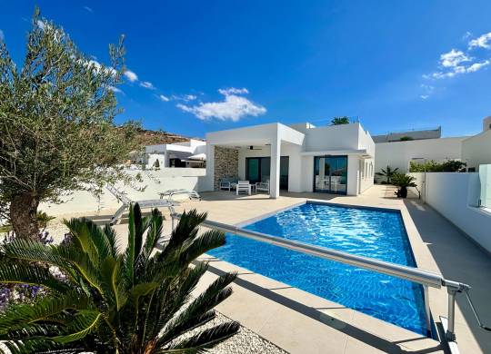 Villa / Semi adosado - Nueva construcción  - Rojales - Rojales