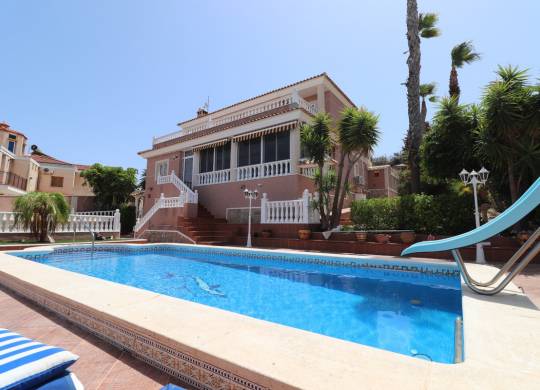 Villa / Semi adosado - Venta - Algorfa - Algorfa