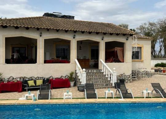 Villa / Semi adosado - Venta - Catral - Catral