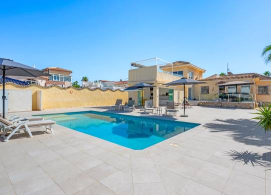 Villa / Semi adosado - Venta - Ciudad Quesada - Ciudad Quesada