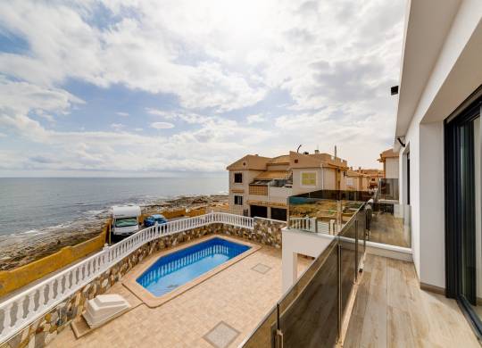 Villa / Semi adosado - Venta - La Mata - La Mata
