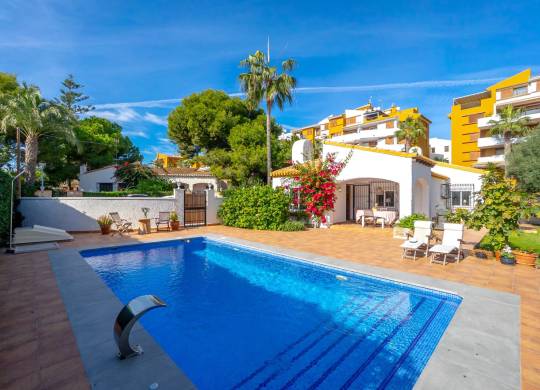 Villa / Semi adosado - Venta - Punta Prima - Punta Prima