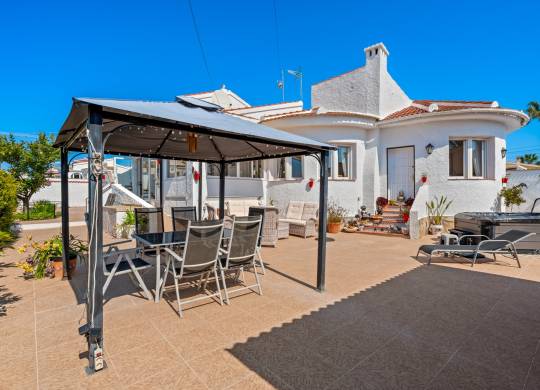 Villa / Semi detached - Resale - Ciudad Quesada - Rojales