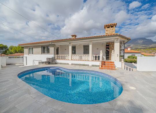 Villa / Semi detached - Resale - La Nucía - Panorama