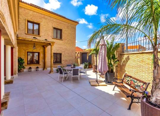 Villa / Semi detached - Resale - Vega Baja - Vega Baja